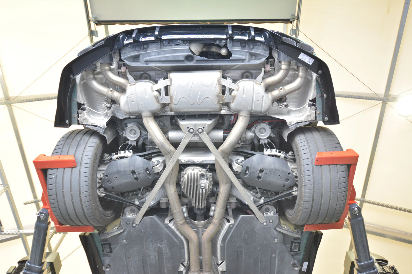 Arriere Splitter (avec une barre verticale) BMW X5 M F95 / F95 Facelift