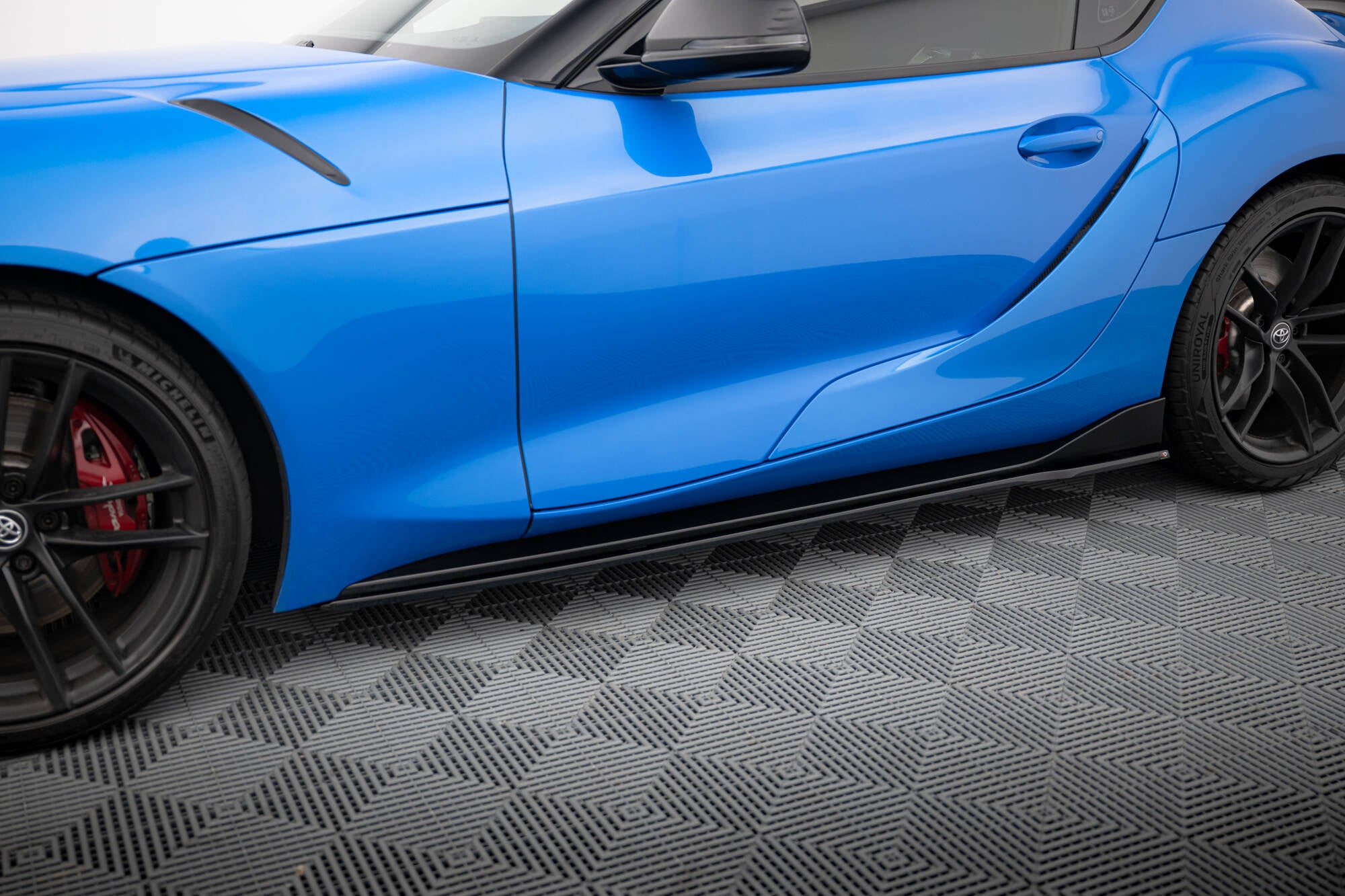Side Skirts Diffusers V.2 suitable for Toyota Supra Mk5 – Maxton