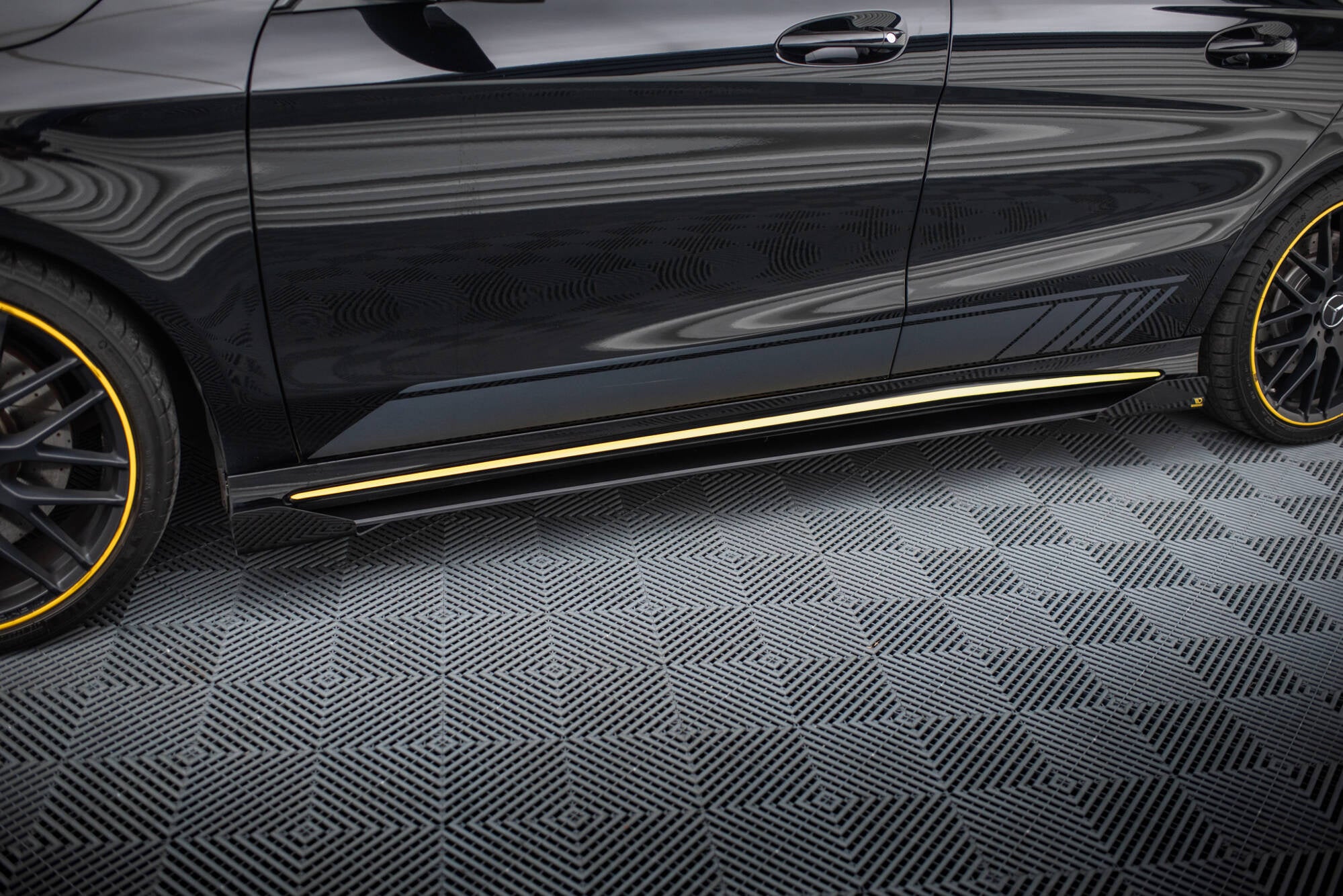 Street Pro Side Skirts Diffusers + Flaps suitable for Mercedes-AMG
