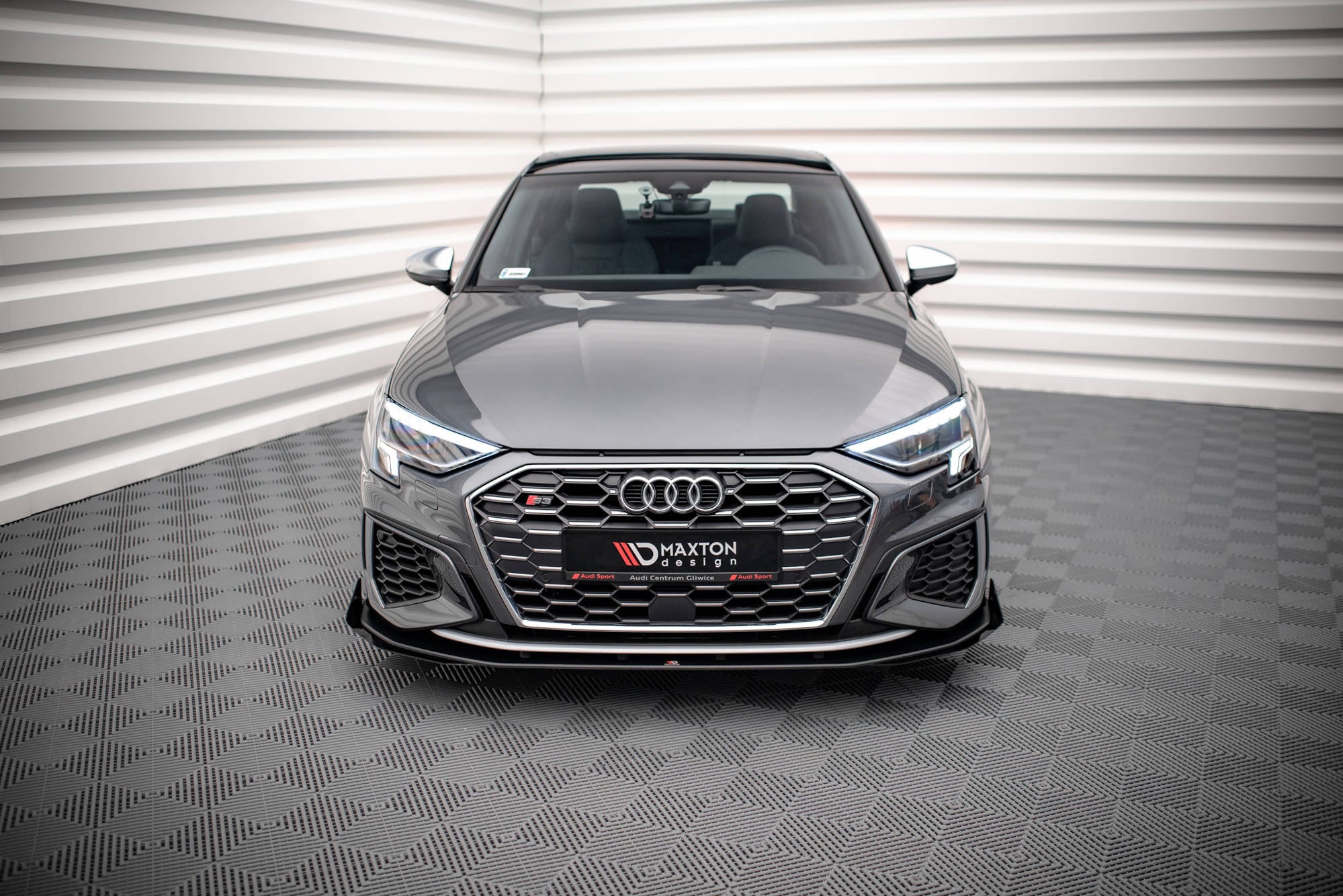 Street Pro Front Splitter + Flaps Audi S3 / A3 S-Line 8Y – Maxton