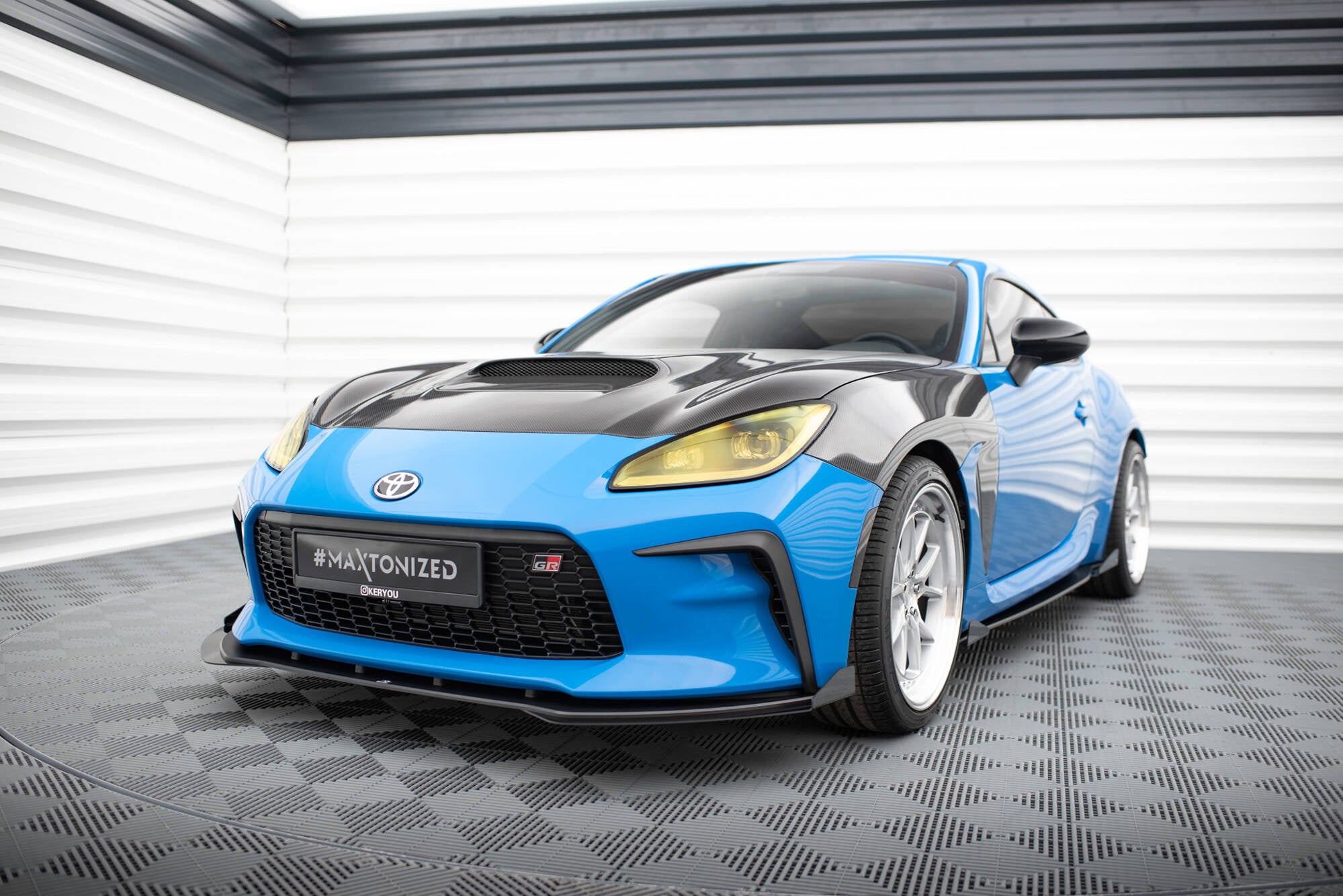 Street Pro Front Splitter V.1 + Flaps Toyota GR86 Mk1 – Maxton Design