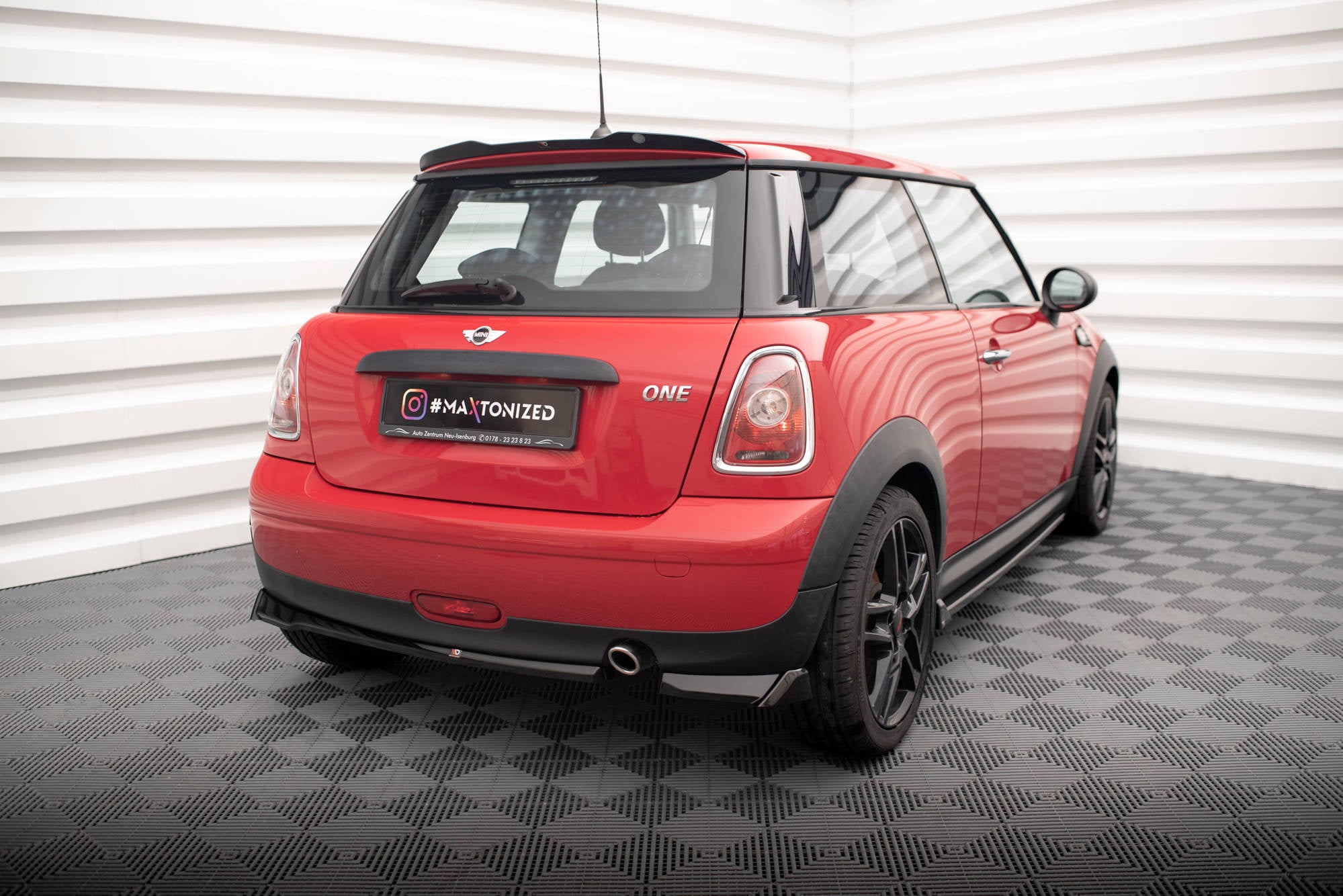 Rear Side Splitters suitable for Mini One R56 – Maxton Design