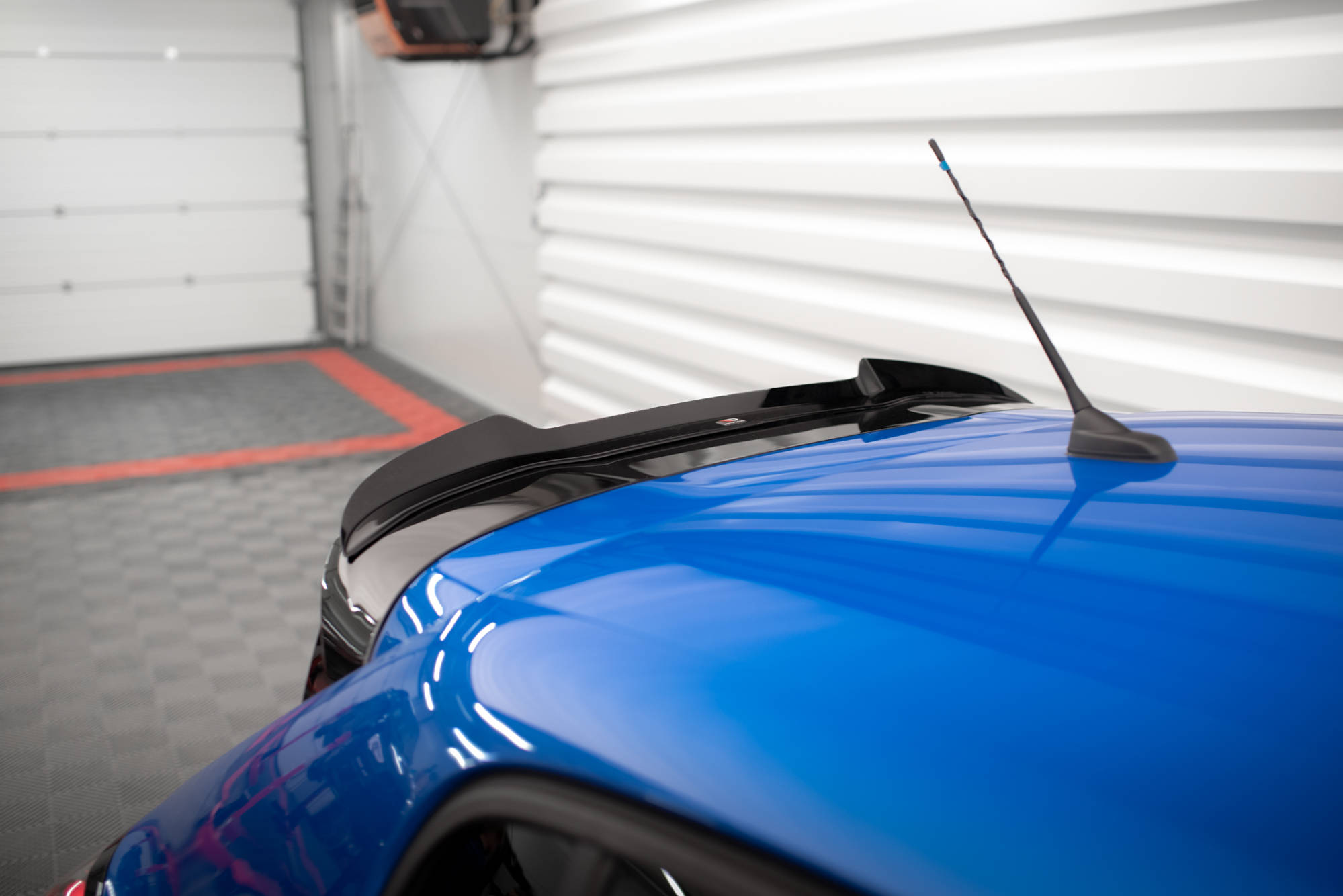 AUTOELEGANCETUNING - AUTOELEGANCETUNING - PEUGEOT 208 SPOILER