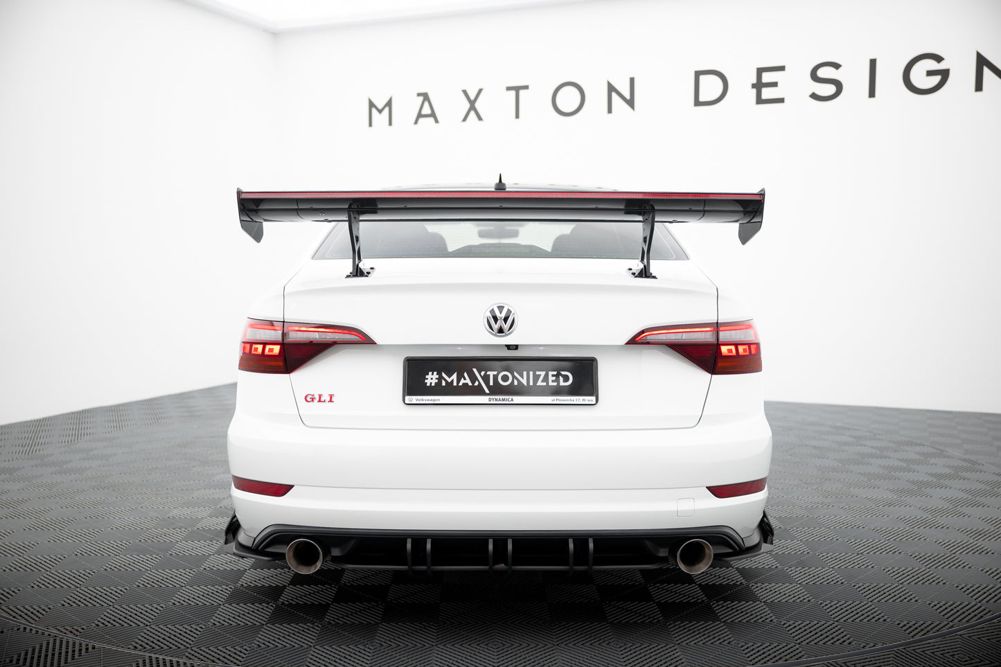 Carbon Spoiler With Internal Brackets Uprights + LED suitable for Volkswagen Jetta GLI Mk7