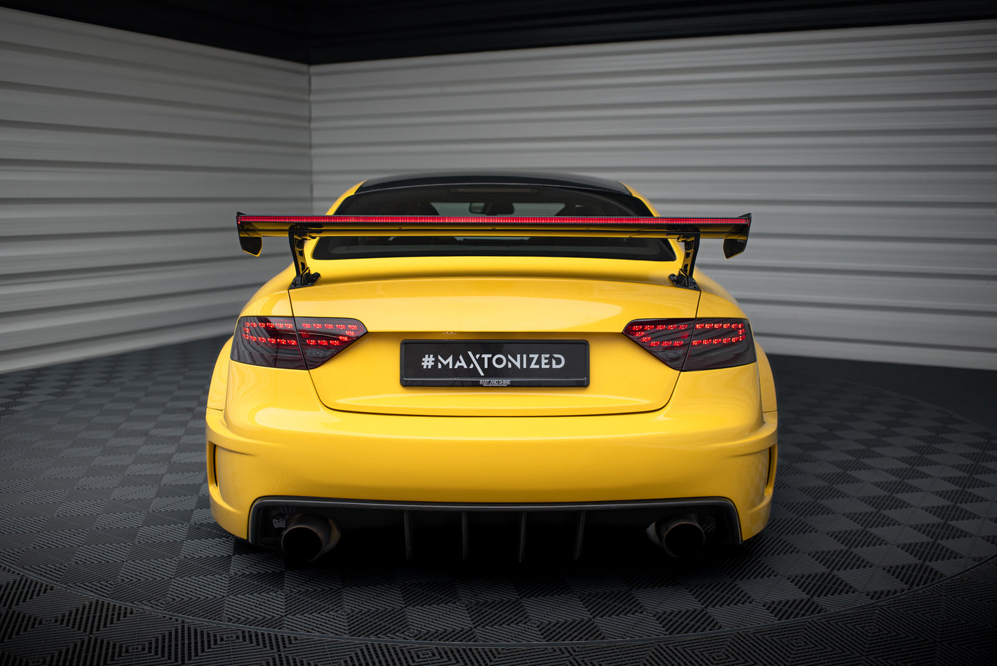 Carbon Spoiler With External Brackets Uprights + LED suitable for Audi A5 Coupe 8T