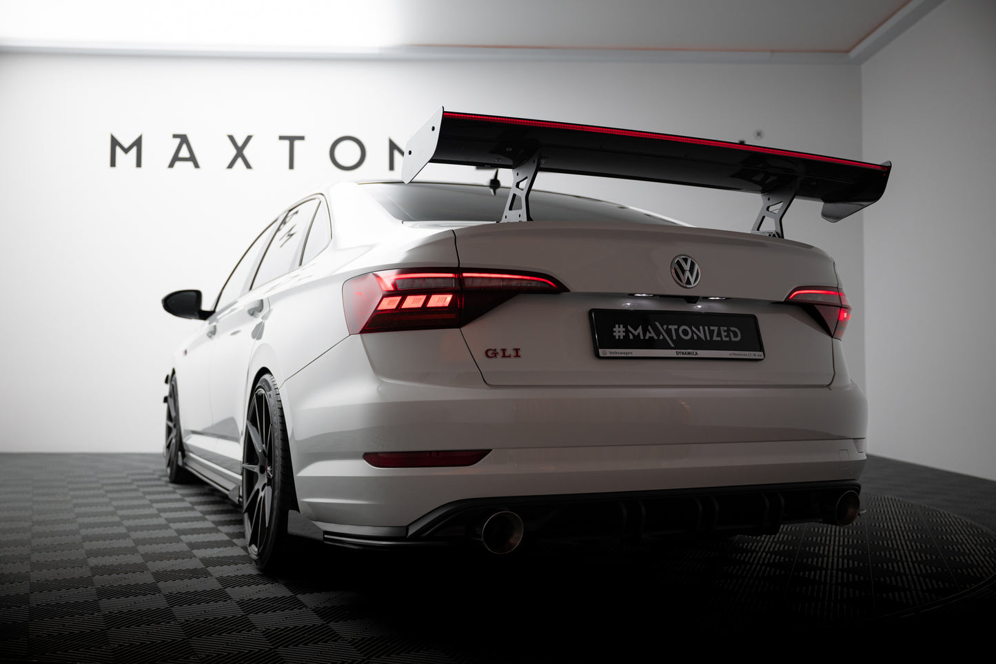 Carbon Spoiler With Internal Brackets Uprights + LED suitable for Volkswagen Jetta GLI Mk7