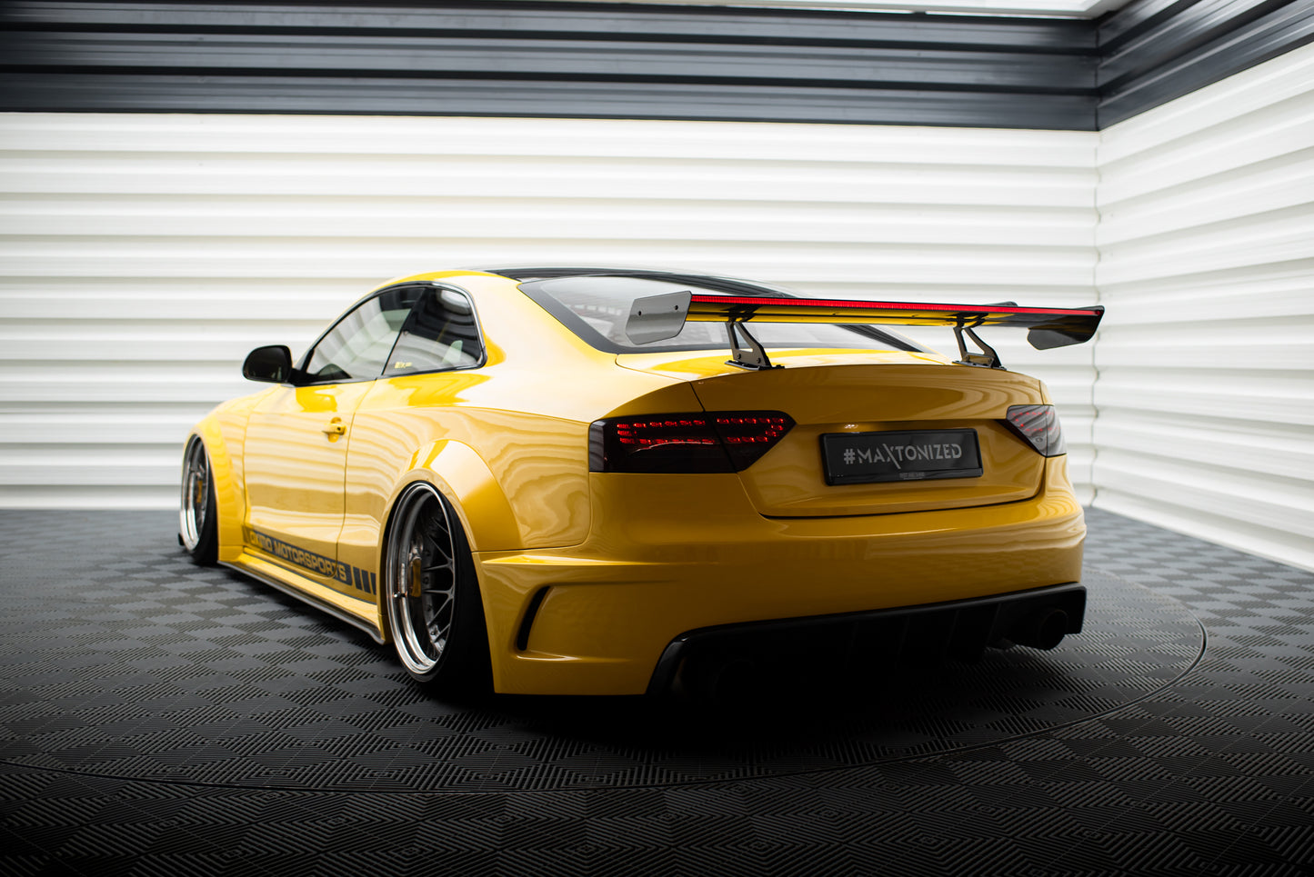 Carbon Spoiler With Upper Swan Mounting + LED suitable for Audi A5 Coupe 8T