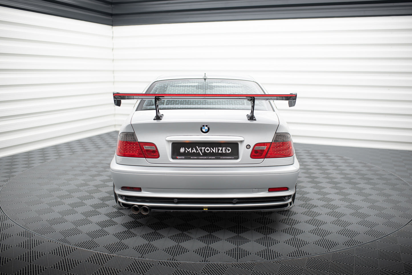 Carbon Spoiler With Internal Brackets Uprights + LED suitable for BMW 3 Coupe E46