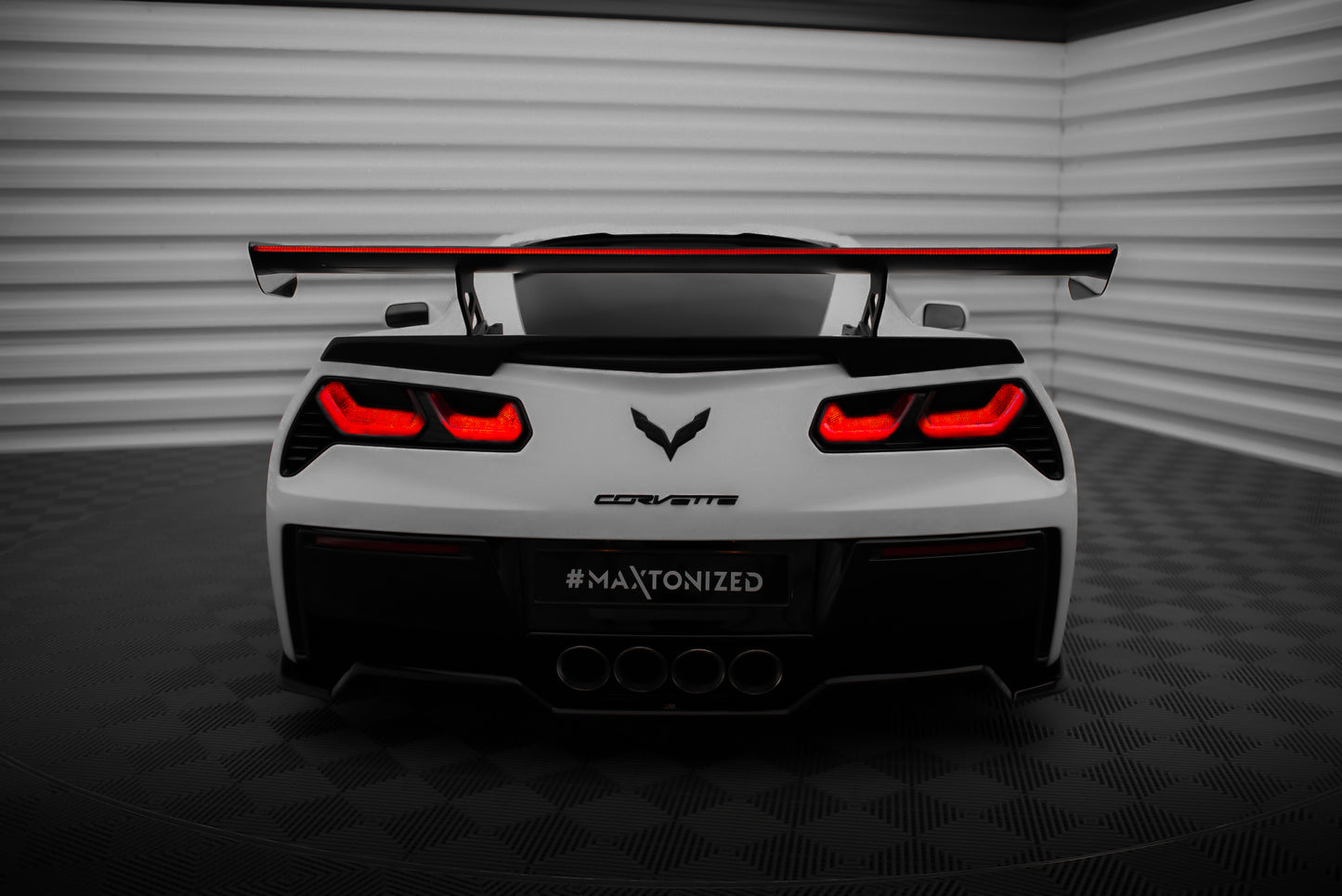Carbon Spoiler With Internal Brackets Uprights + LED suitable for Chevrolet Corvette Stingray / Grand Sport C7
