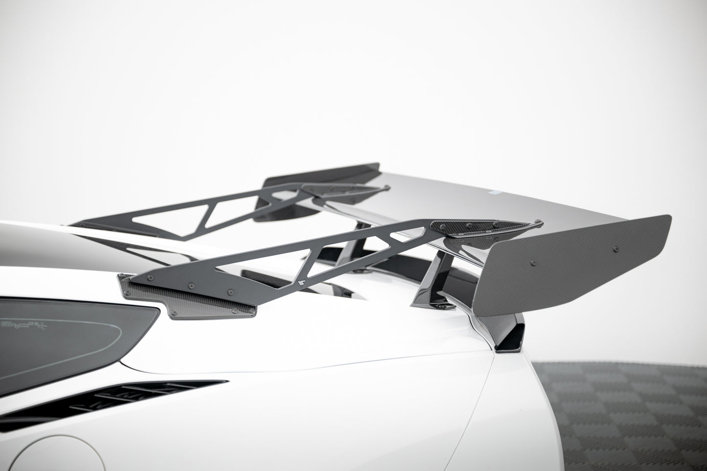 Carbon Spoiler With Upper Swan Mounting  suitable for Chevrolet Corvette Stingray / Grand Sport C7
