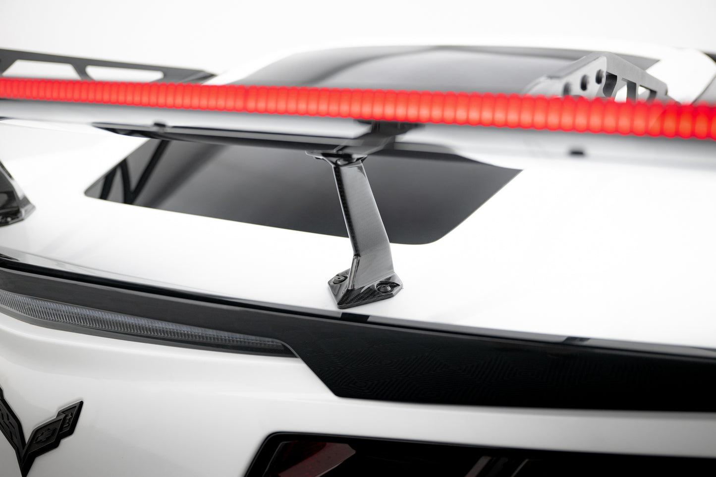 Carbon Spoiler With Upper Swan Mounting + LED suitable for Chevrolet Corvette Stingray / Grand Sport C7