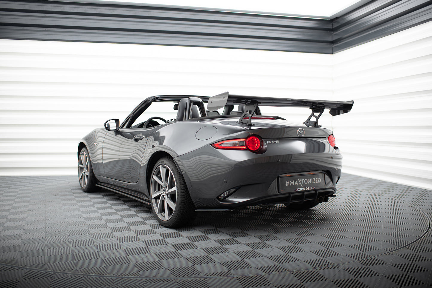 Carbon Spoiler With Internal Brackets Uprights suitable for Mazda MX-5 ND (Mk4)