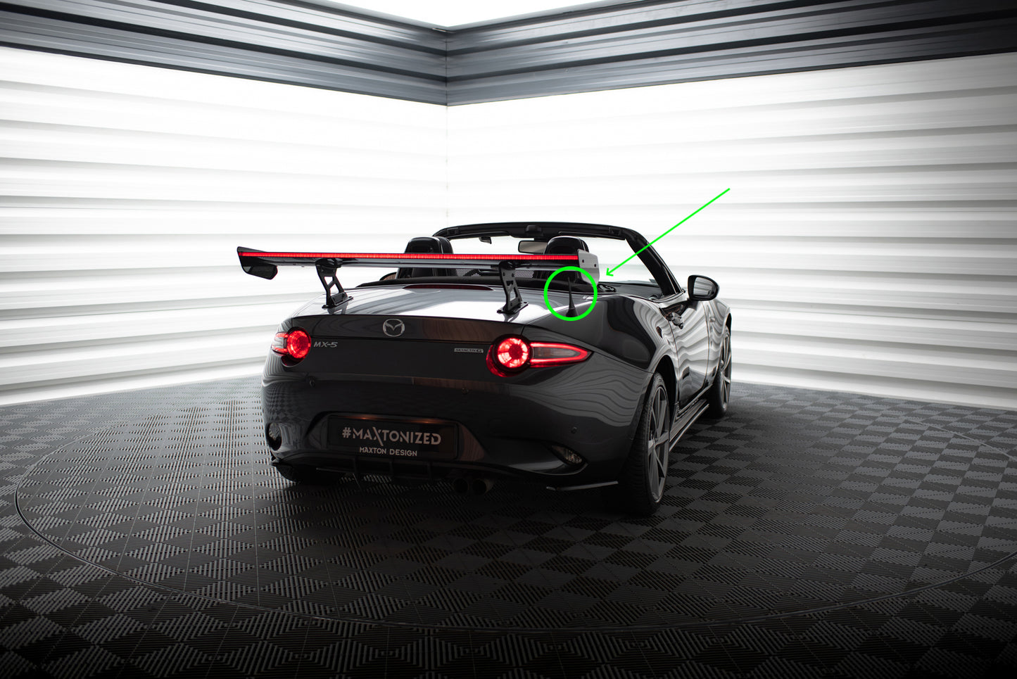 Carbon Spoiler With Internal Brackets Uprights + LED suitable for Mazda MX-5 ND (Mk4)