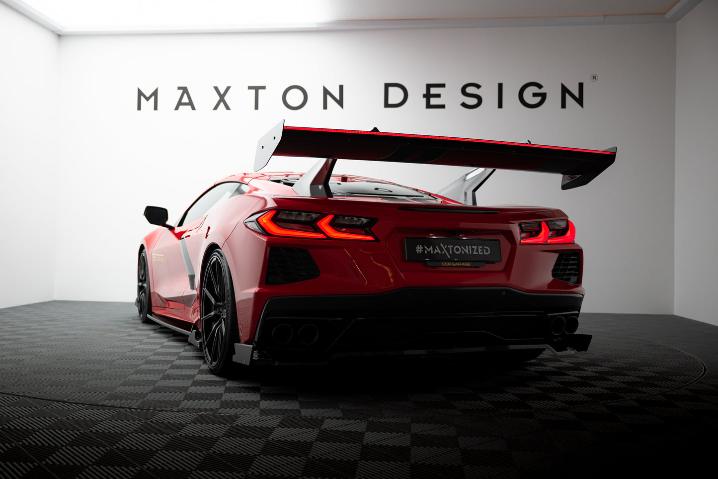 Carbon Spoiler + LED suitable for Chevrolet Corvette C8