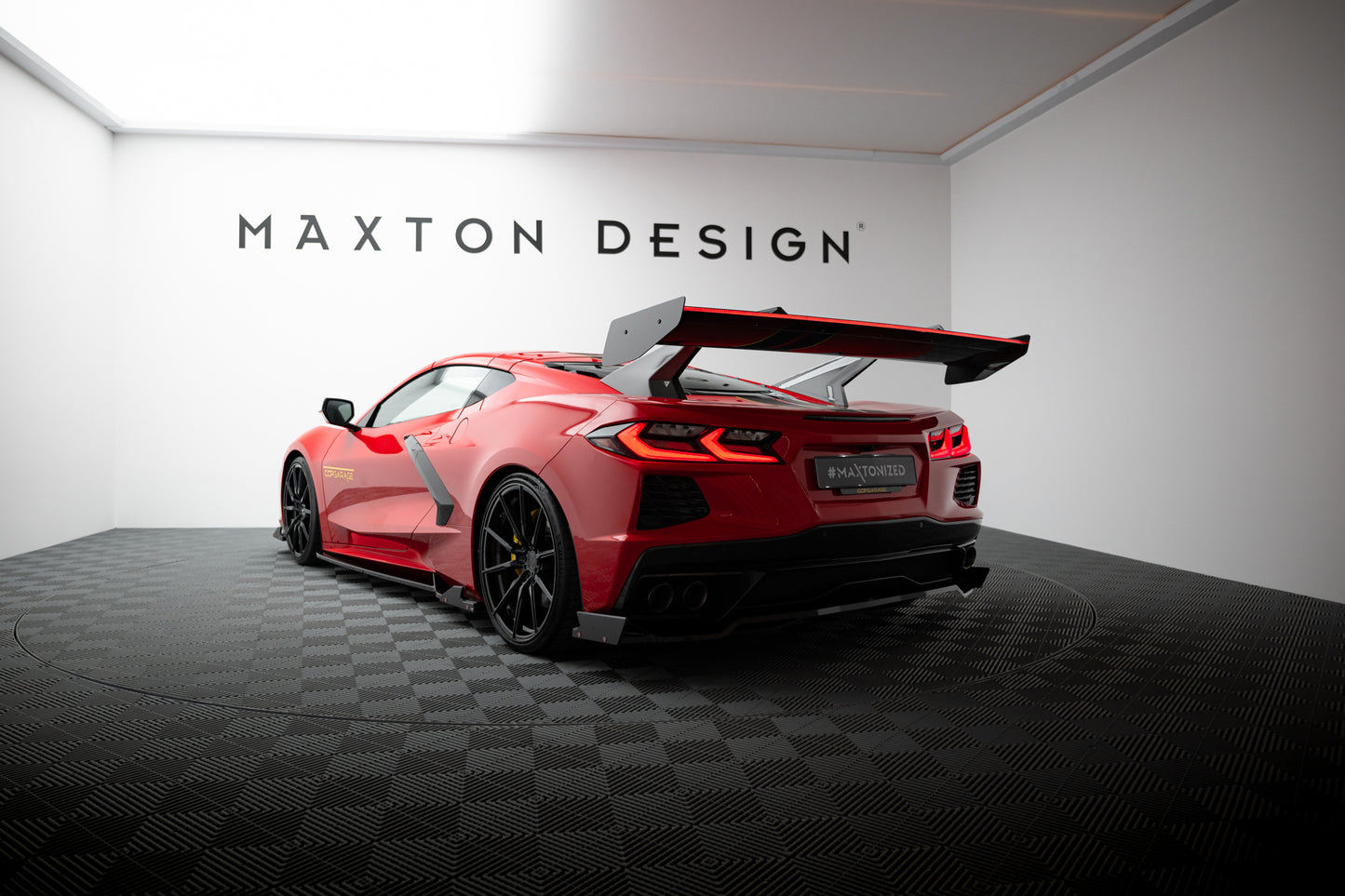 Carbon Spoiler + LED suitable for Chevrolet Corvette C8