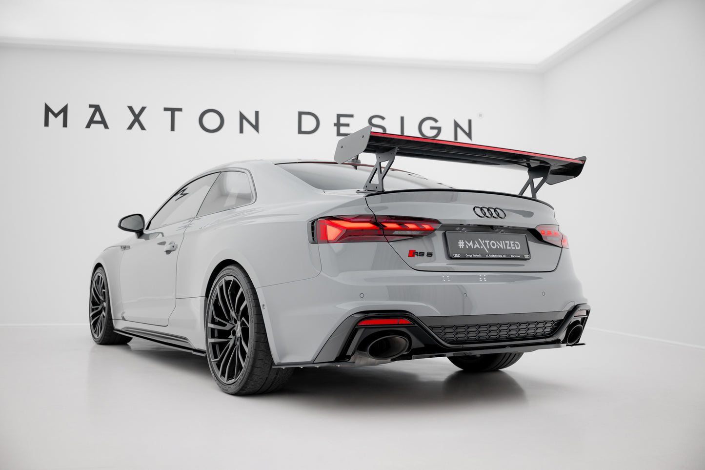 Carbon Spoiler With External Brackets Uprights V.1 + LED suitable for Audi A5 / A5 S-Line / S5 / RS5 Coupe F5 / F5 Facelift