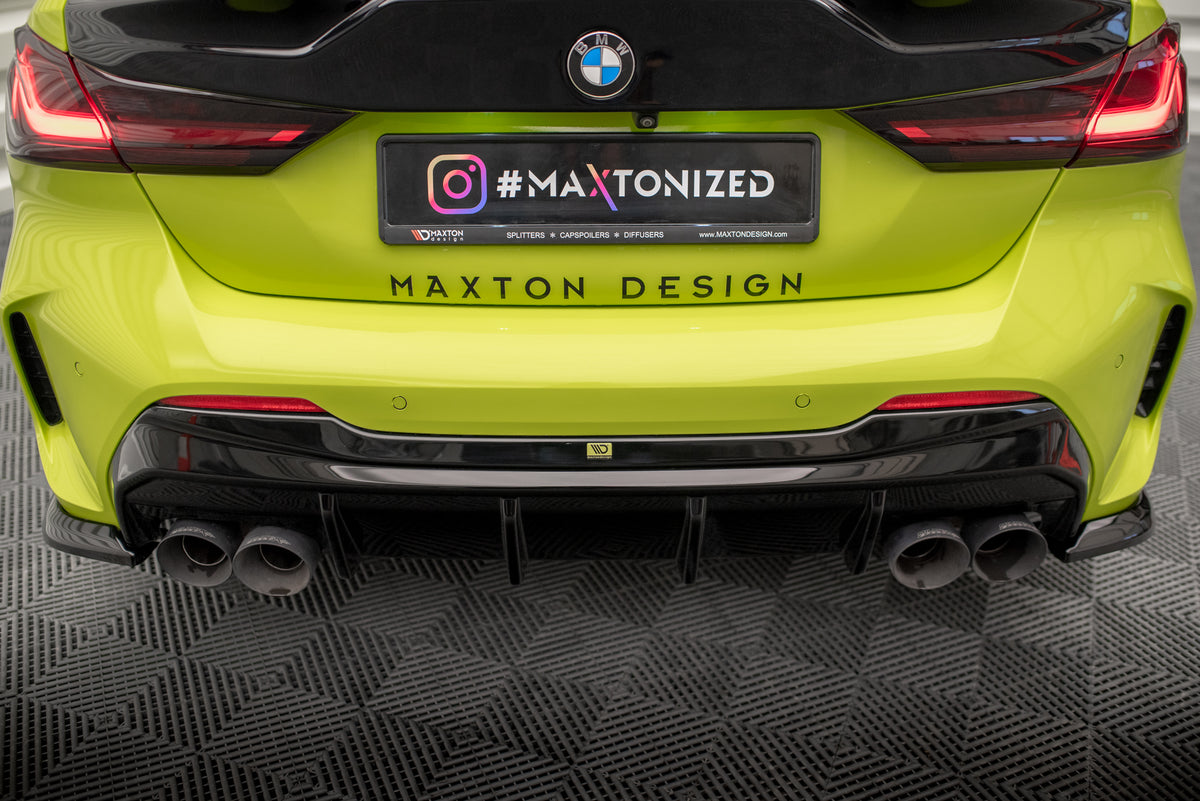 Rajout Du Pare-Chocs Arriere V.3 + échappement Milltek Sport compatible avec BMW M135i F40