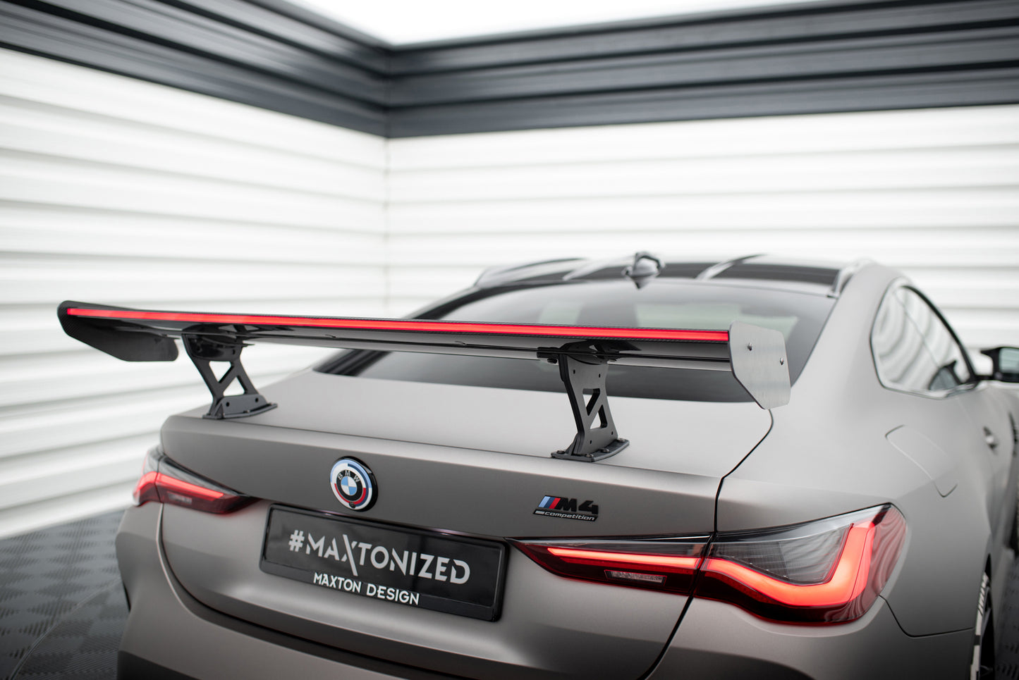 Carbon Spoiler With Internal Brackets Uprights + LED suitable for BMW M4 G82 / G82 Facelift / M440i / 4 M-Pack G22 / G22 Facelift