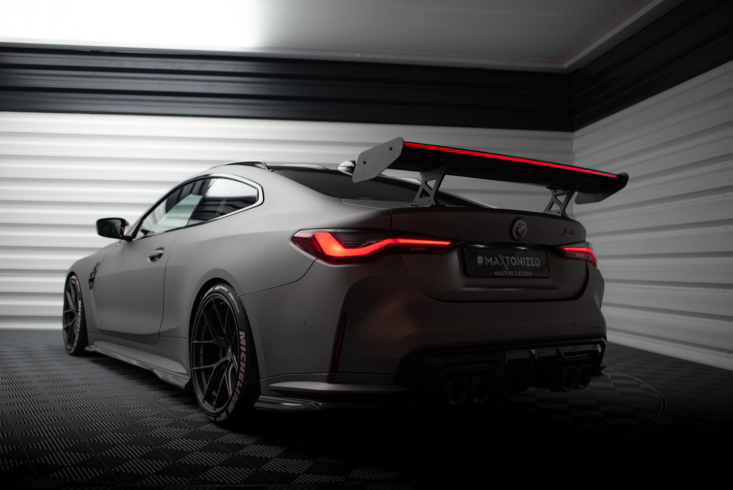 Carbon Spoiler With Internal Brackets Uprights + LED suitable for BMW M4 G82 / G82 Facelift / M440i / 4 M-Pack G22 / G22 Facelift