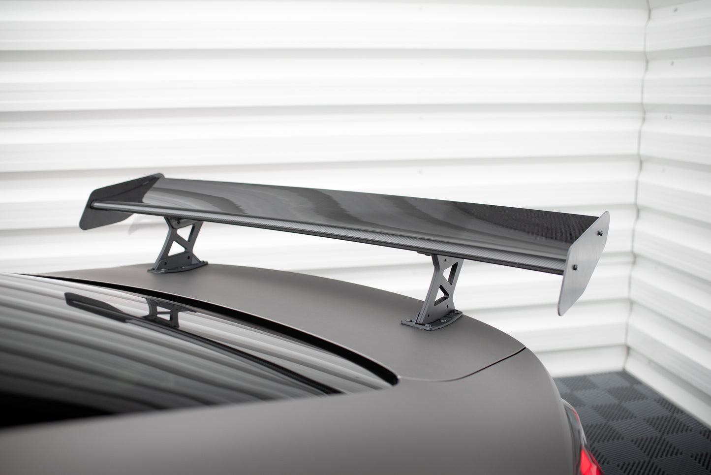 Carbon Spoiler With Internal Brackets Uprights + LED suitable for BMW M4 G82 / G82 Facelift / M440i / 4 M-Pack G22 / G22 Facelift