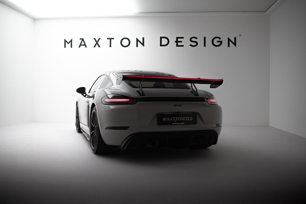Karbonowy Spoiler Z Górnymi Mocowaniami V.2 + LED suitable for Porsche 718 Cayman 982c