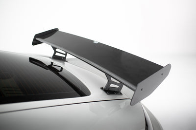 Carbon Spoiler With Internal Brackets Uprights V.2 + LED suitable for Porsche 718 Cayman 982c