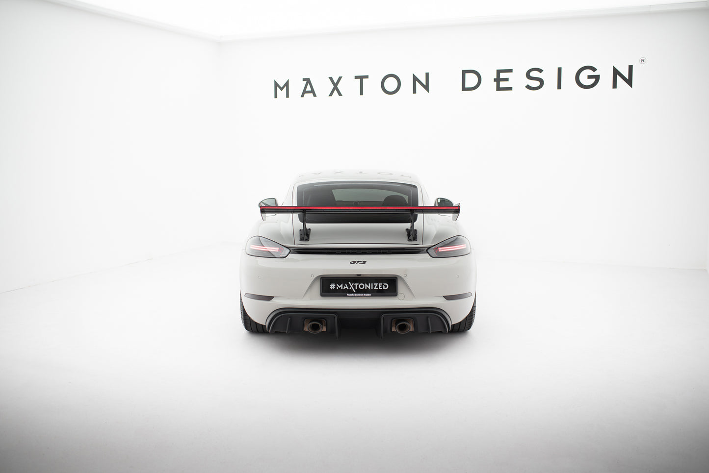 Carbon Spoiler With Internal Brackets Uprights V.1 + LED suitable for Porsche 718 Cayman 982c