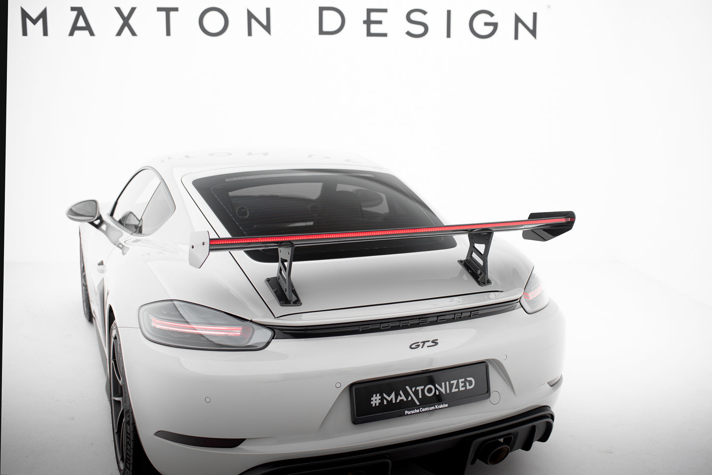 Carbon Spoiler With Internal Brackets Uprights V.1 + LED suitable for Porsche 718 Cayman 982c