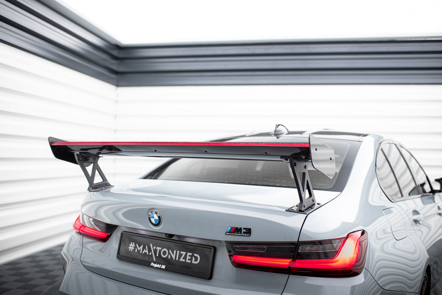 Carbon Spoiler With External Brackets Uprights + LED suitable for BMW M3 G80 / M340i G20 / 3 M-Pack G20 / 3 Standard G20