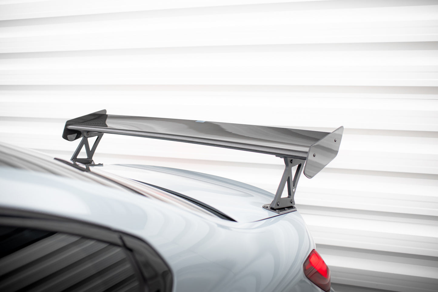 Carbon Spoiler With External Brackets Uprights + LED suitable for BMW M3 G80 / M340i G20 / 3 M-Pack G20 / 3 Standard G20