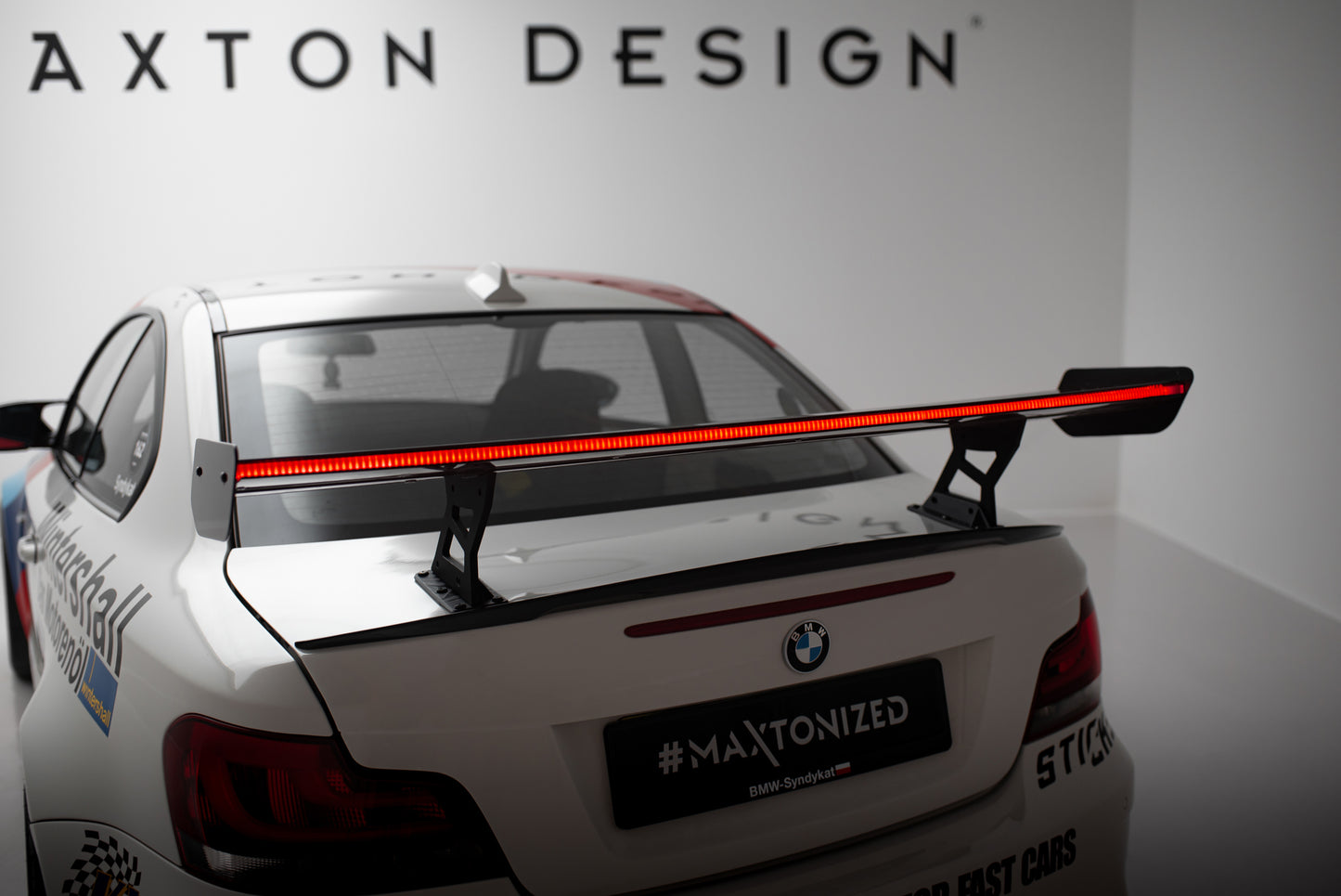 Carbon Spoiler With Internal Brackets Uprights V.2 + LED suitable for BMW 1 M E82