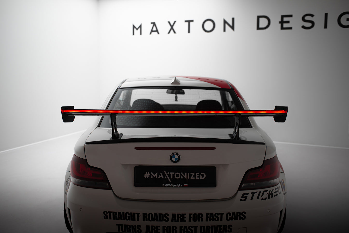 Carbon Spoiler With Internal Brackets Uprights V.2 + LED suitable for BMW 1 M E82