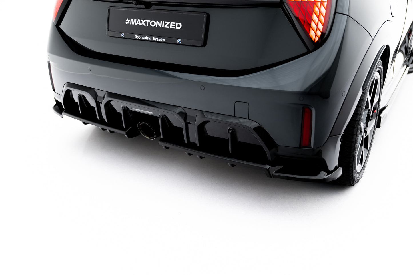 Hinten Splitter (mit einem vertikalem balken) für Mini Cooper John Cooper Works F65