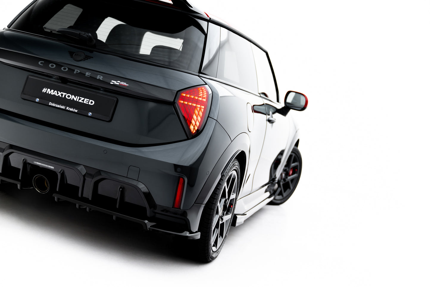 Hinten Splitter (mit einem vertikalem balken) für Mini Cooper John Cooper Works F65