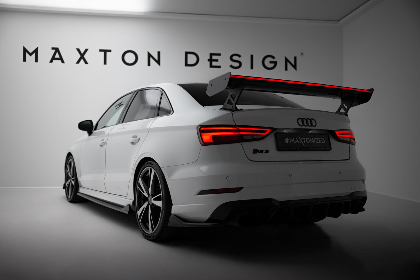 Carbon Spoiler With External Brackets Uprights + LED suitable for Audi A3 / A3 S-Line / S3 / RS3 Sedan 8V / 8V Facelift