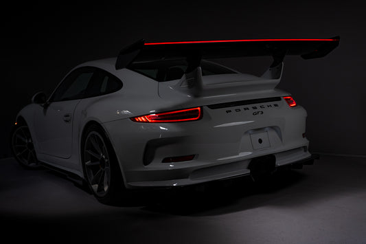 Karbonowy Spoiler V.2 + LED pasujący do Porsche 911 GT3 991