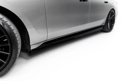 Set of Splitters suitable for BMW M760e G70