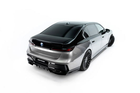 Splitter Tylny (Z Dyfuzorem) V.2 pasujący do BMW M760e G70