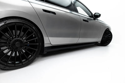 Side Skirts Diffusers suitable for BMW M760e G70