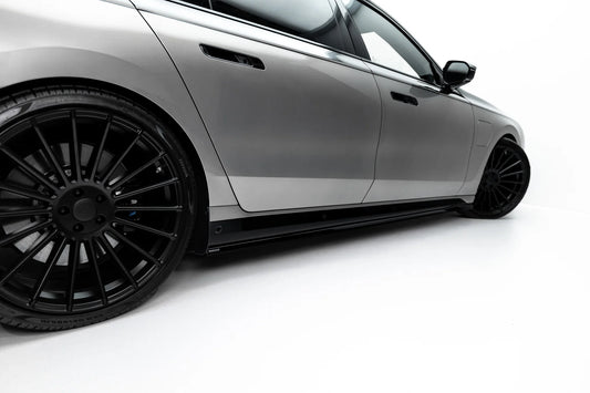 Dokładki Progów pasujące do BMW M760e / 750e G70