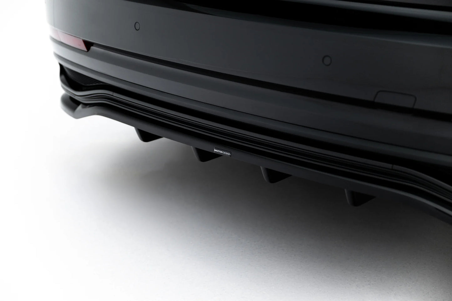 Hinten Splitter (mit einem vertikalem balken) Audi A8 S-Line Long D5 Facelift