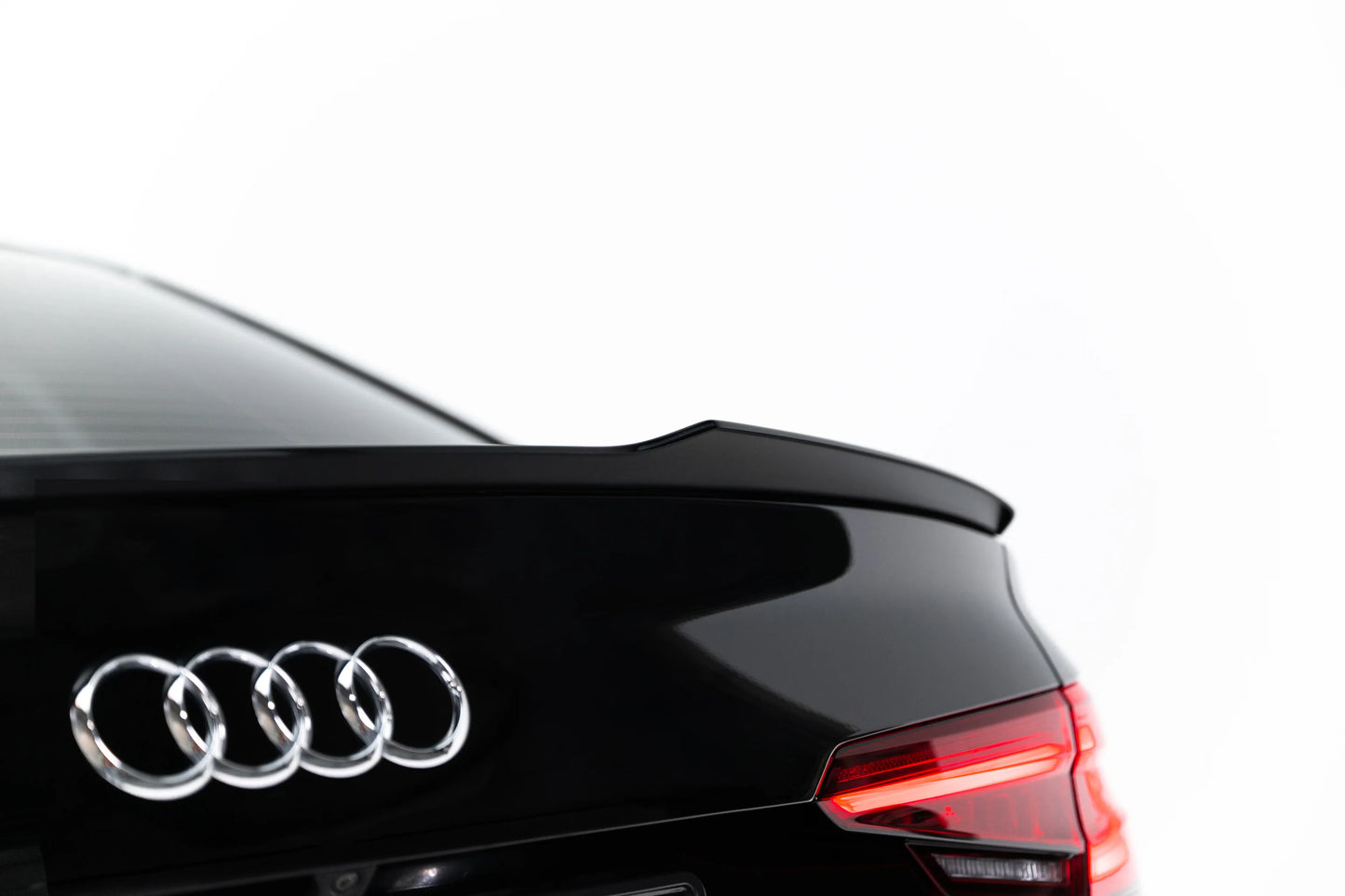 Spoiler Cap V.1 suitable for Audi S4 / A4 Standard / S-Line / Competition Sedan B9 / B9 Facelift