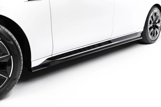 Dokładki Progów V.2 pasujące do BMW i7 e-Drive50 M-Pack / i7 x-Drive60 M-Pack / i7 M70 xDrive M-Pack G70