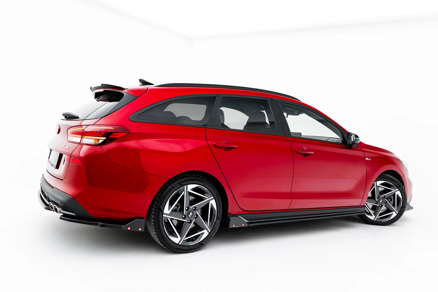 Seitenschweller Diffusor V.3 + Flaps Hyundai I30 N / N-Line Wagon Mk3 Facelift