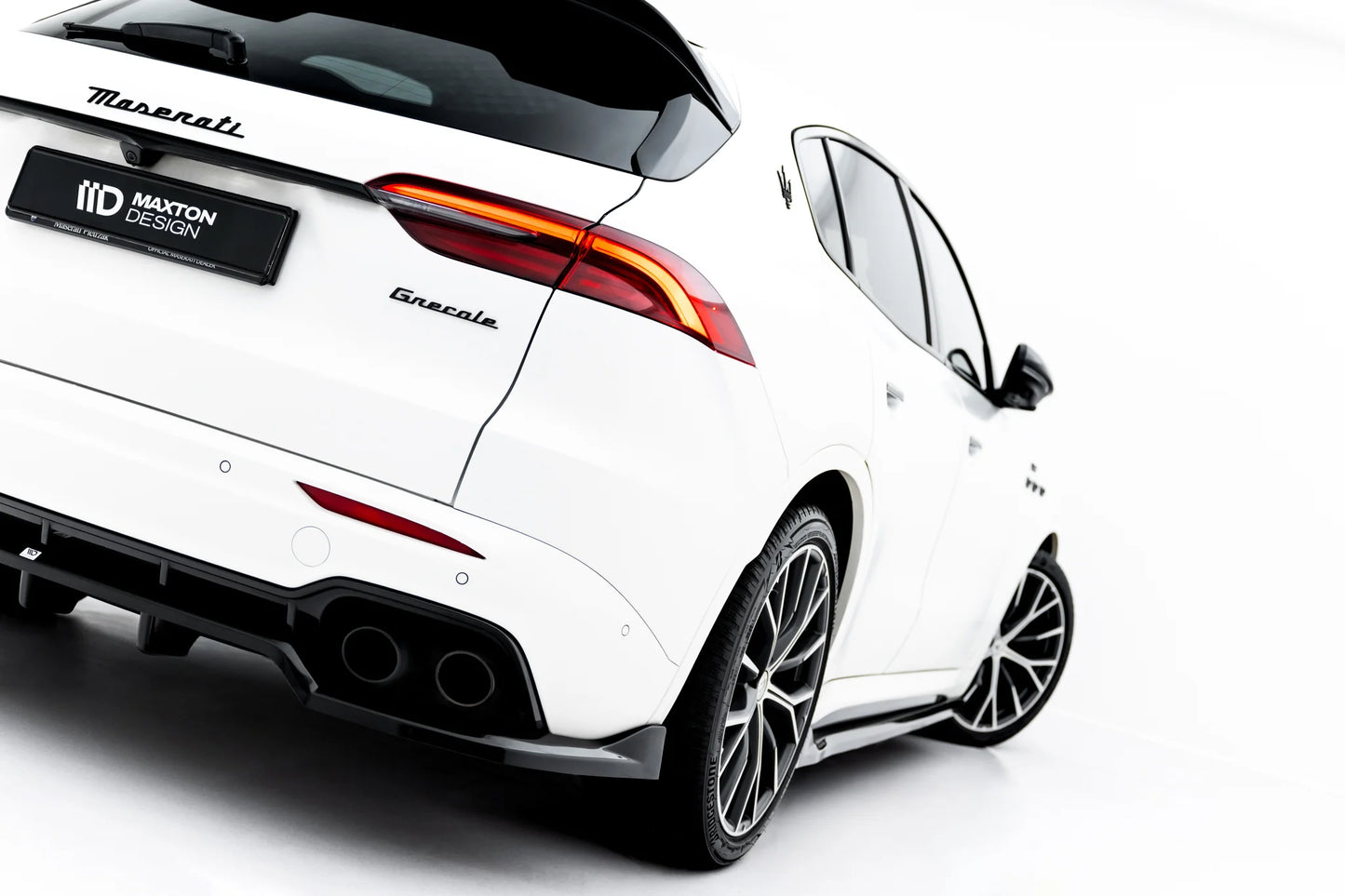 Hinten Splitter (mit einem vertikalem balken) Maserati Grecale GT / Modena Mk1
