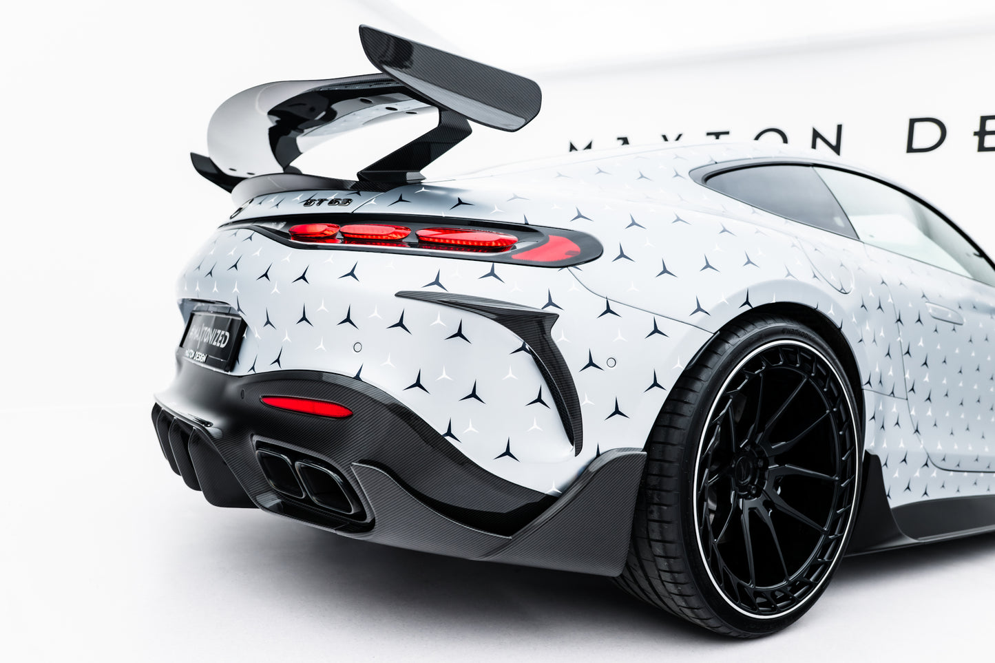 Prepreg Carbon Fiber Rear Diffuser suitable for Mercedes-AMG GT 63 / 55 / 63 S E Performance C192
