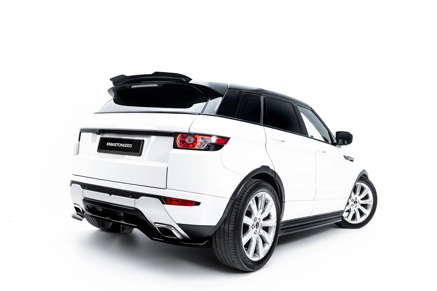 Rear Splitter (with vertical bars) suitable for Land Rover Range Rover Evoque 