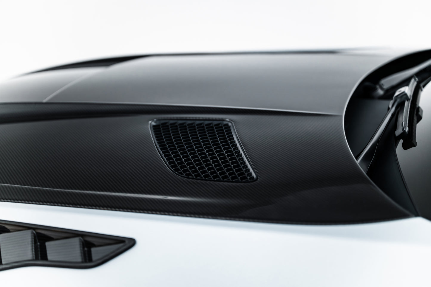 Prepreg Carbon Fiber Bodykit Mercedes-AMG GT 63 / 55 / 63 S E Performance C192