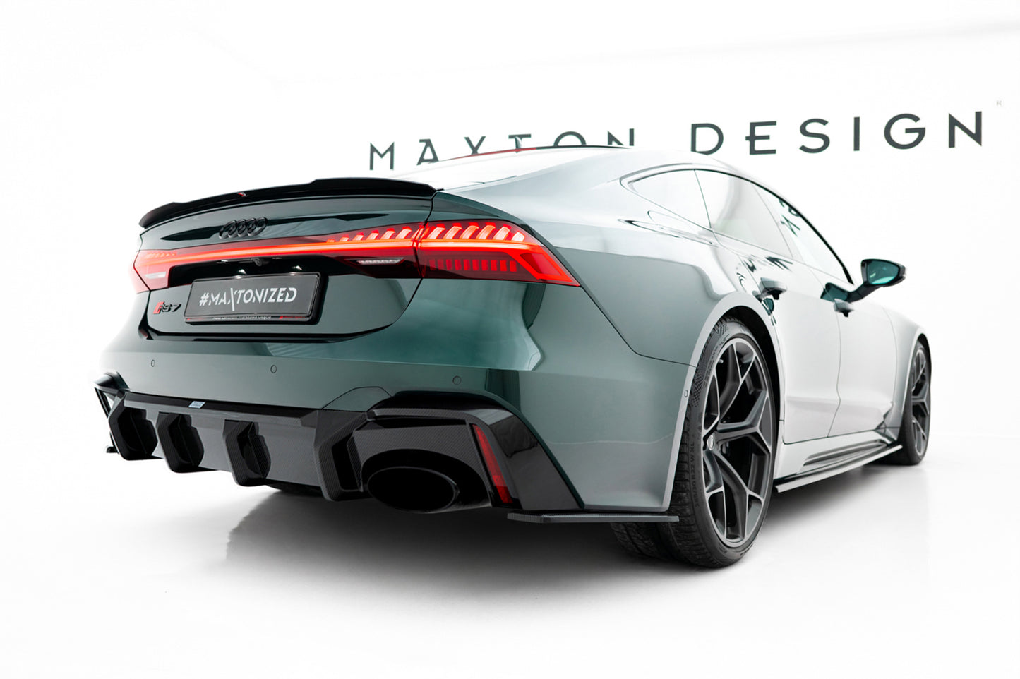 Prepreg Carbon Fiber Heck Diffusor Seite Audi RS7 C8 