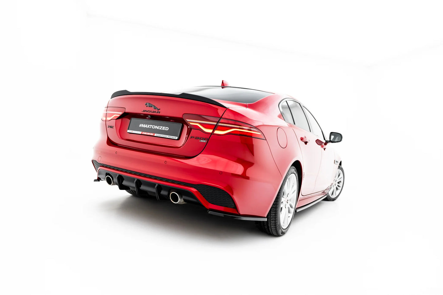 Heck Diffusor Seite Jaguar XE R-Dynamic X760 Facelift